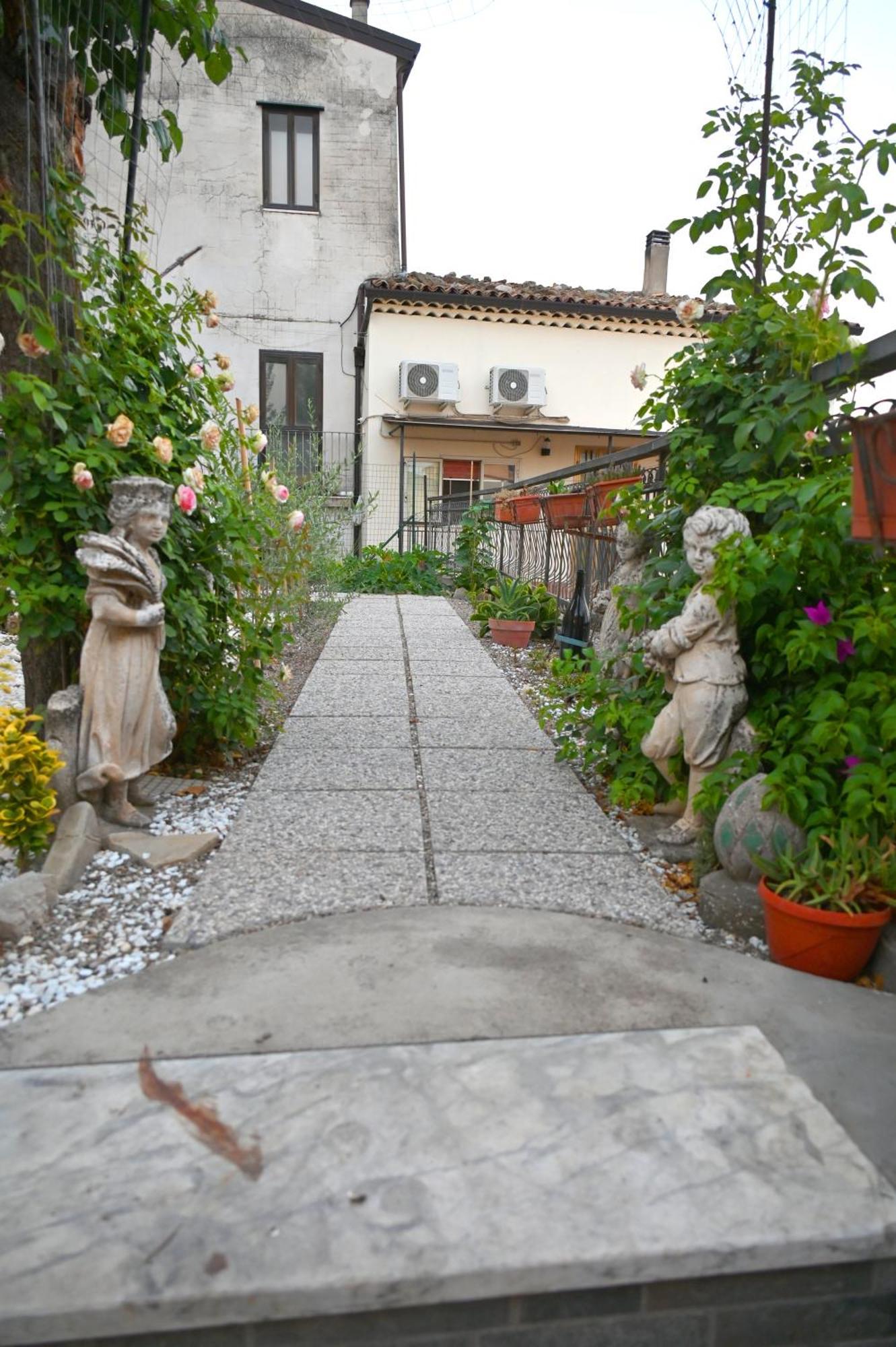مبيت وإفطار Ripacandida Giardino Darianna المظهر الخارجي الصورة